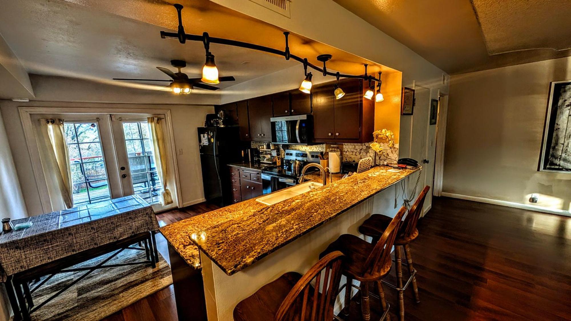 Wona'S 2 Bedrooms Full Kitchen Oakhurst Exterior photo