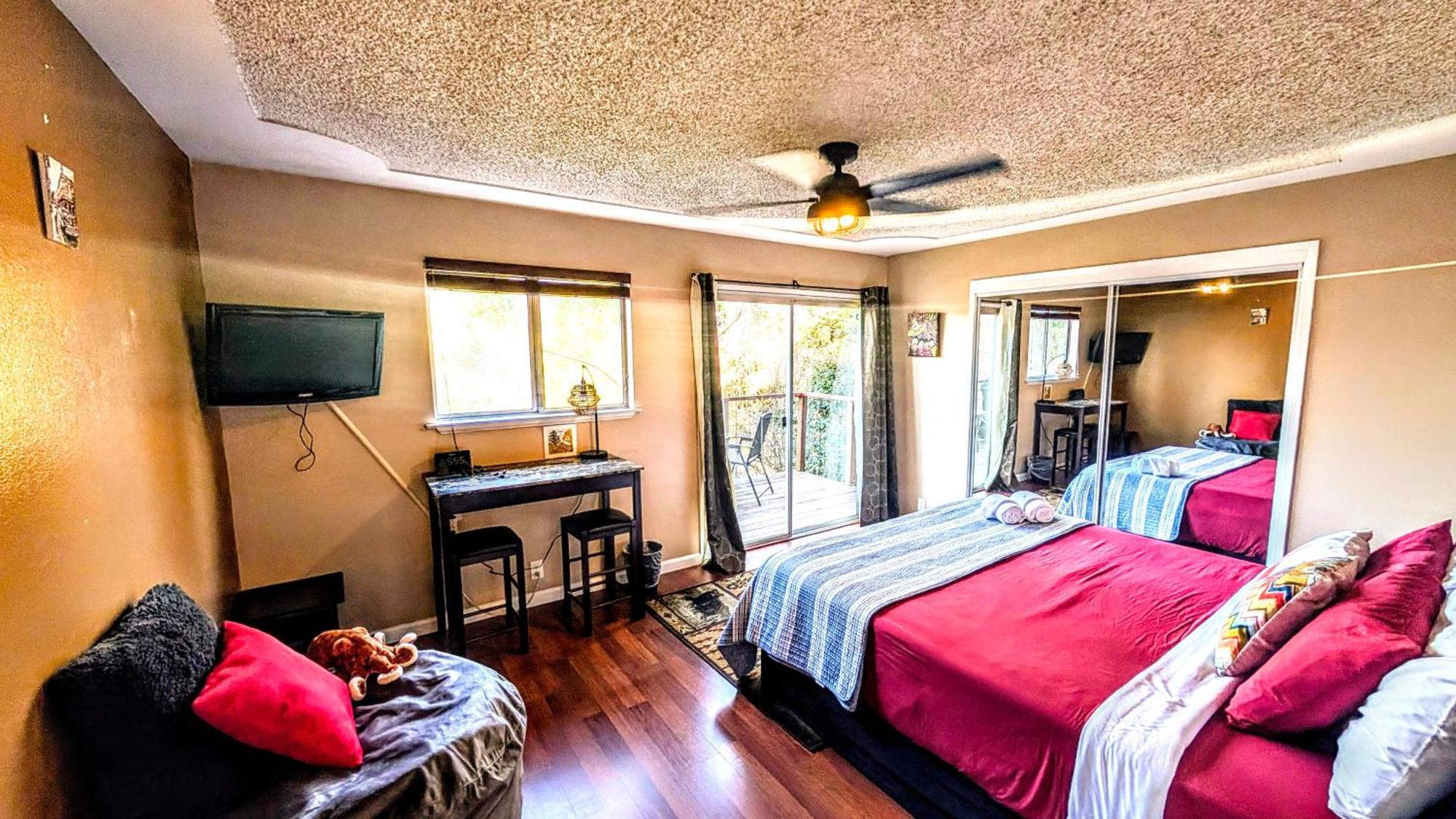 Wona'S 2 Bedrooms Full Kitchen Oakhurst Exterior photo